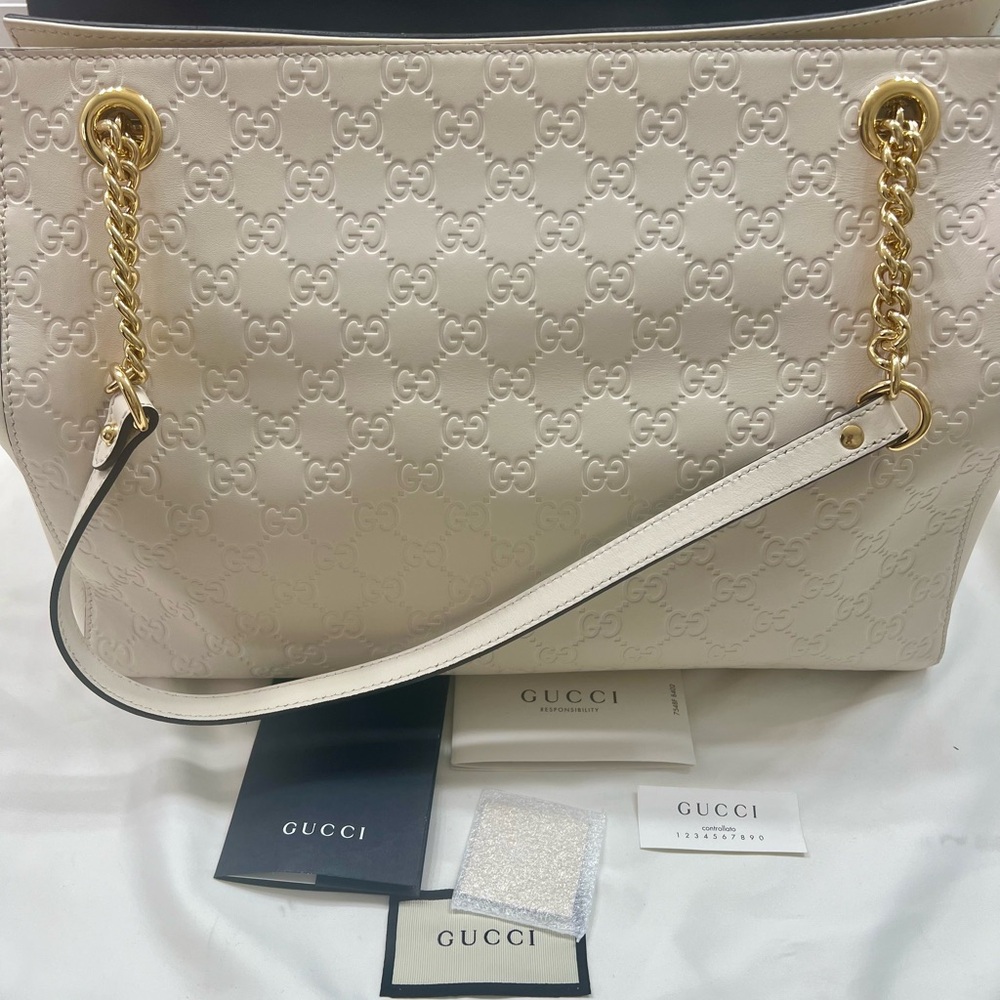 SOLD Authentic Gucci Signature Soft/Apollo M.White With Gold Hardware